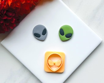 Alien Face Clay Cutter: Polymer Clay Earring Cutters