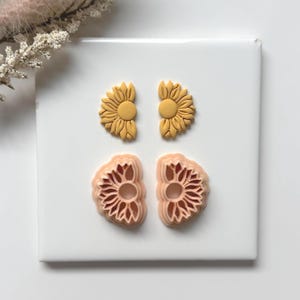 Half Sunflower Clay Cutter: Embossed Polymer Clay Cutters