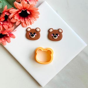 Bear Face Clay Cutter: Embossed Polymer Clay Cutters