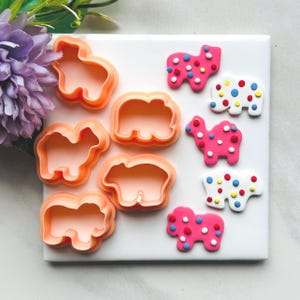 Animal Cracker Clay Cutter: Embossed Polymer Clay Cutters