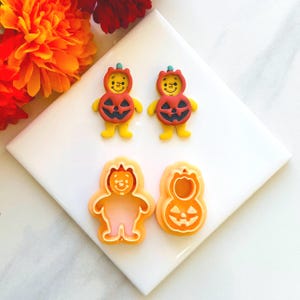 Honey Bear With Pumpkin clay cutter | Fall clay cutter cutters Polymer clay cutter Fall clay cutter Falloween clay cutters Di
