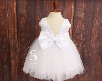 White 4 Layer Pearl Tulle V-Back Knee Length Wedding Flower Girl Communion Baptism Summer Easter Birthday Girl Princess Trendy Classic Dress