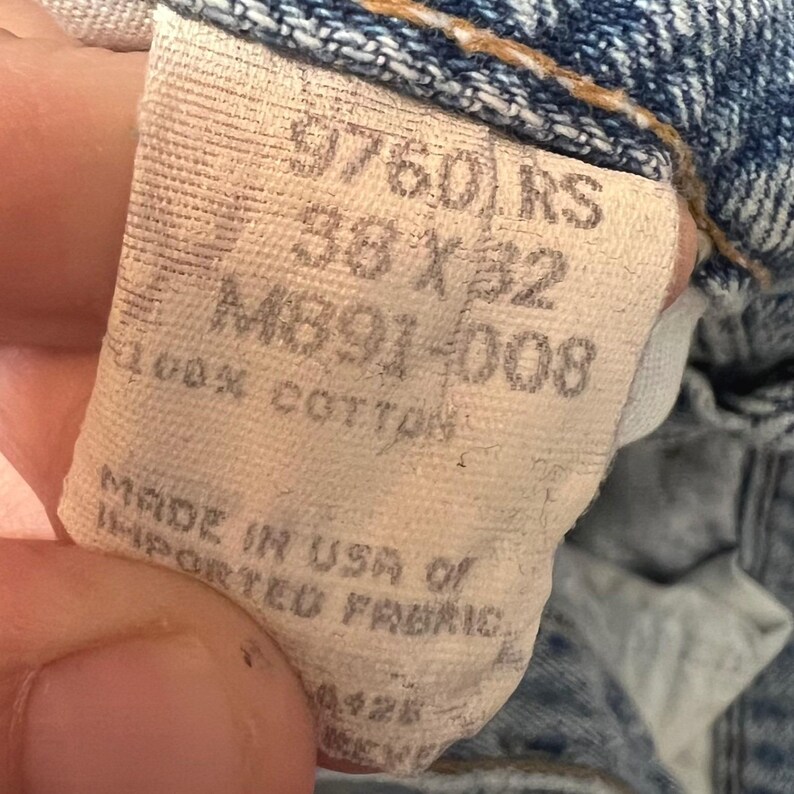 Vintage Wrangler Mens Size 38x32 ALTERED Hero Blue Jeans Classic Denim Made USA image 5