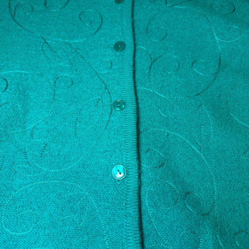 Vintage Pendleton Womens Size Medium Wool Cardigan Sweater Teal Green Embroidery image 8