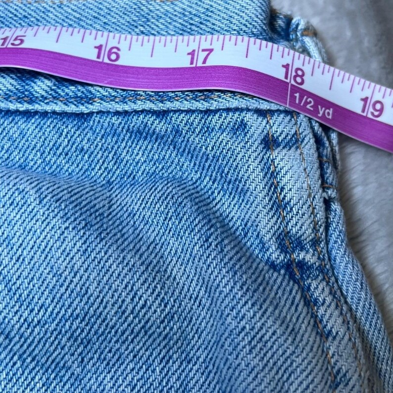 Vintage Wrangler Mens Size 38x32 ALTERED Hero Blue Jeans Classic Denim Made USA image 8