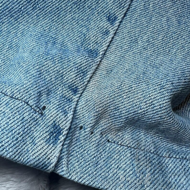 Vintage Wrangler Mens Size 38x32 ALTERED Hero Blue Jeans Classic Denim Made USA image 12