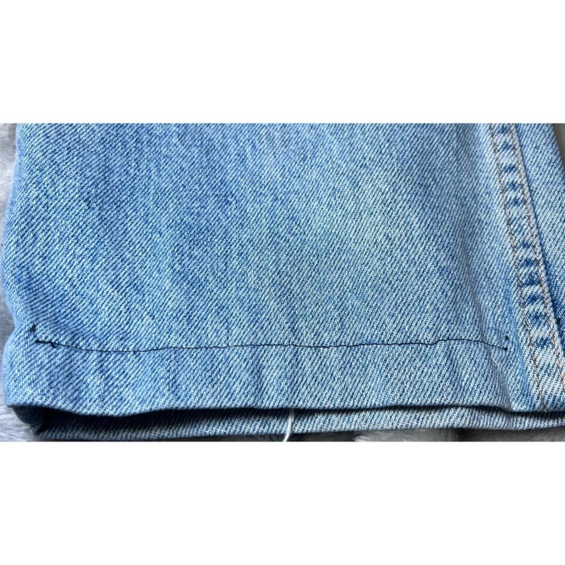 Vintage Wrangler Mens Size 38x32 ALTERED Hero Blue Jeans Classic Denim Made USA image 13