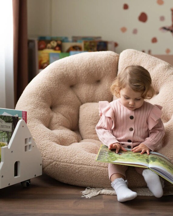 Futon for baby room discount