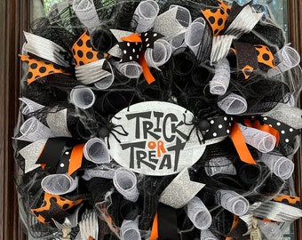 Square Halloween Wreath