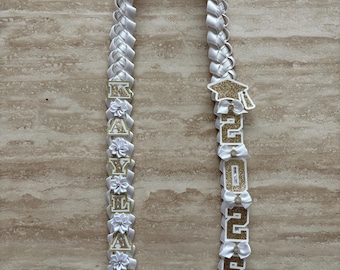 Elegantes collares de graduación personalizados