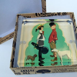 Gift Boxed Paperweight Couple with Dogs Paperweight Handmade Desk Art Gift Item