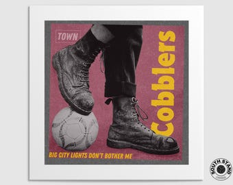 "Northampton Town FC Album-Cover Posterdruck (quadratisch)"