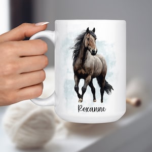 パーソナライズされた馬のマグカップ、馬好きの方へのカスタムギフト、カスタムセラミックコーヒーカップ、パーソナライズされた乗馬ギフト