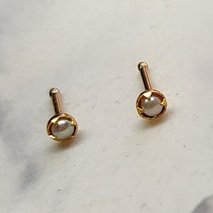 750 Echt GOLD 18K PERLE Nasenstecker Nostril Gerade Fishtail 585 Nasenknochen Bolzen Nase Stecker Nasenring Nasenpiercing 0.8mm PIERCINGO®