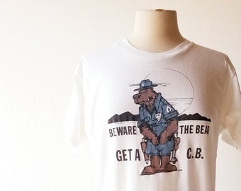 Vintage 1970s T-Shirt | Beware the Bear | CB Radio Shirt | Medium M