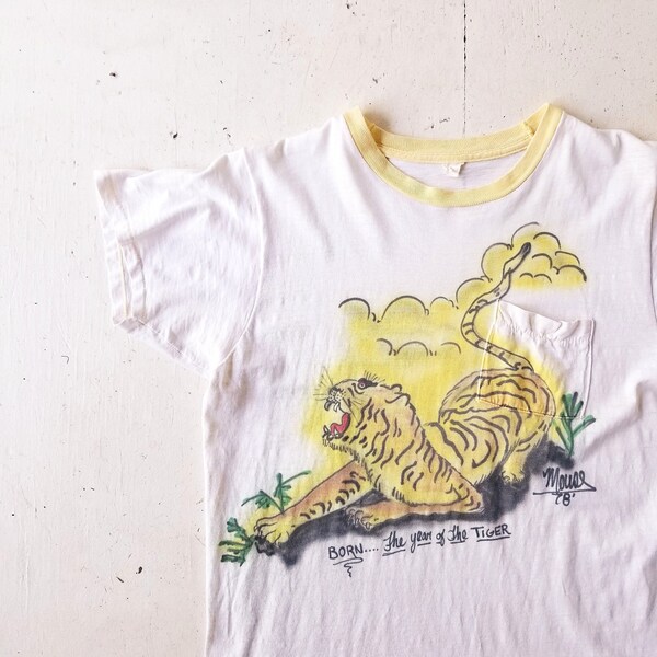 Vintage 70s T-Shirt | Year of the Tiger | Airbrush Shirt | S M