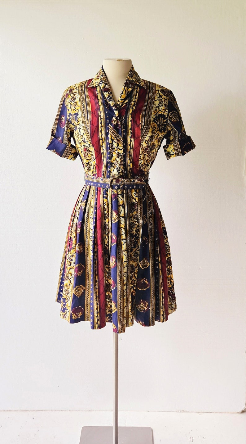 Vintage 1960s Dress Batik Dress Shirtwaist Dress Small S image 2