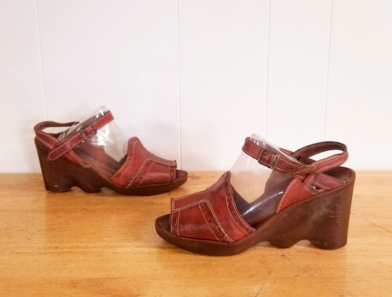 Vintage Famolare Shoes | 70s Heels | Wedge Sandal… - image 2