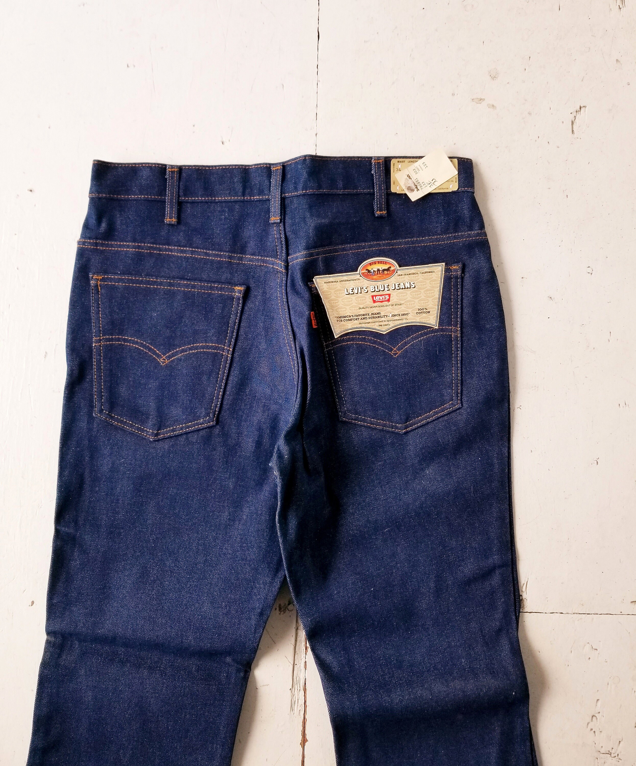 levi's 1974 bell bottom jeans