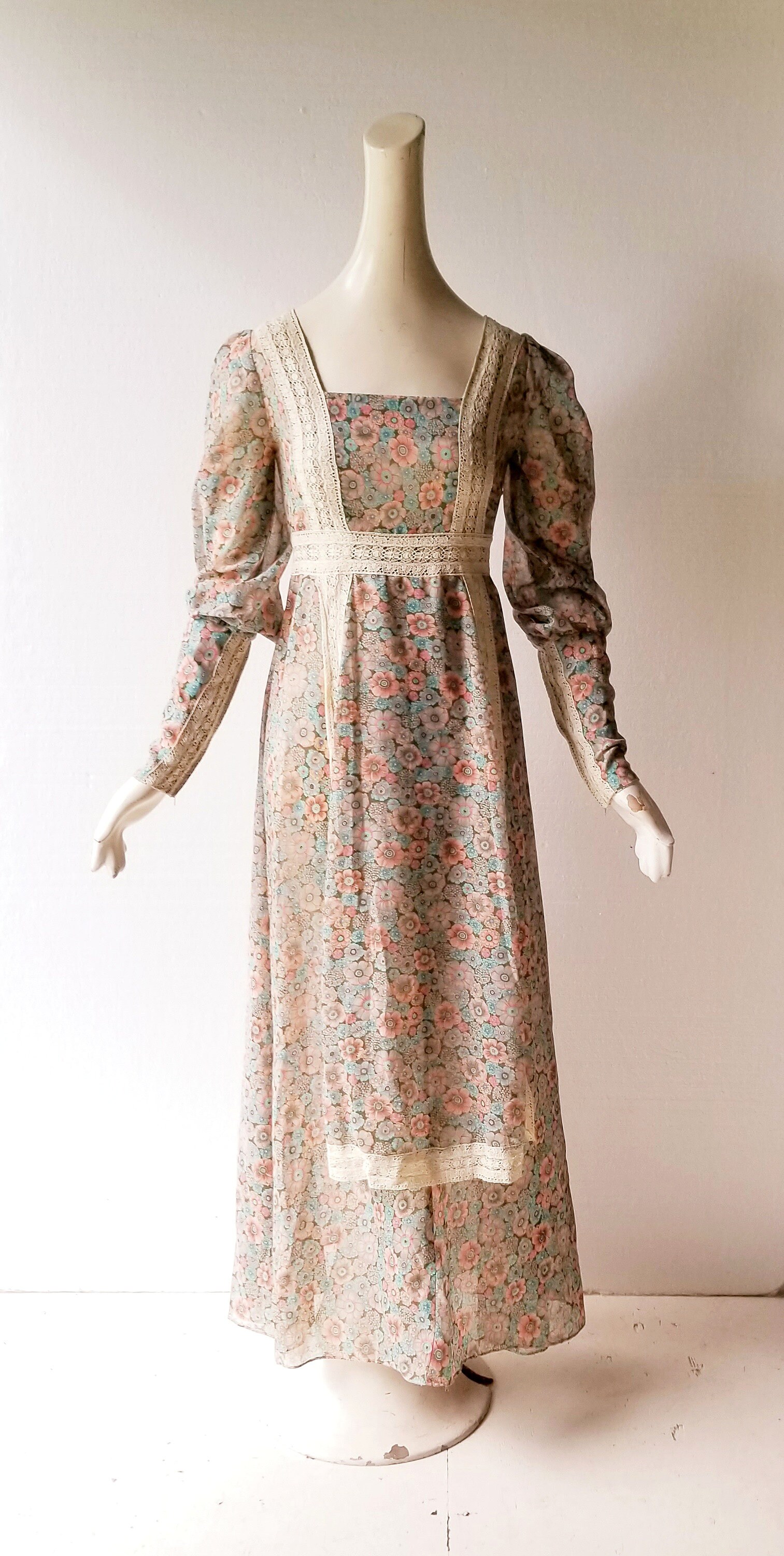 70s Gunne Sax Dress | Renaissance Dress | Gunne Sax Black Label | XXS ...