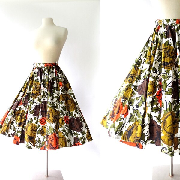 1950s Circle Skirt / Autumn Rose Print Skirt / Vintage 50s Skirt / 1950s Skirt / 24W xxs