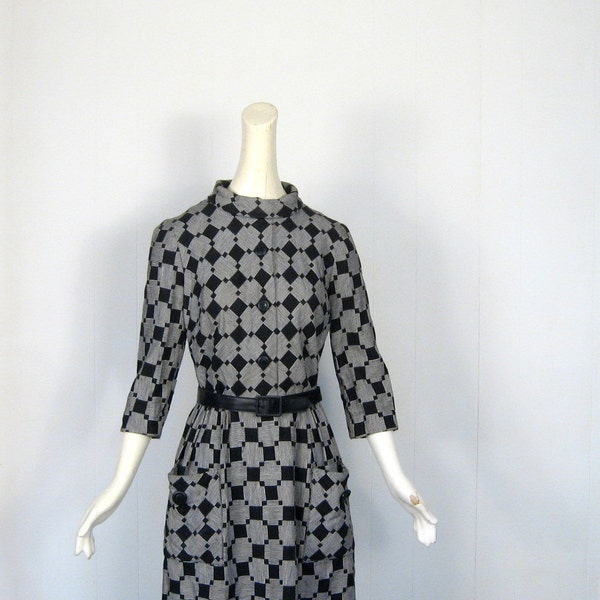 Vintage 60s Dress / Geometric Print / 1960s Dress / XS S