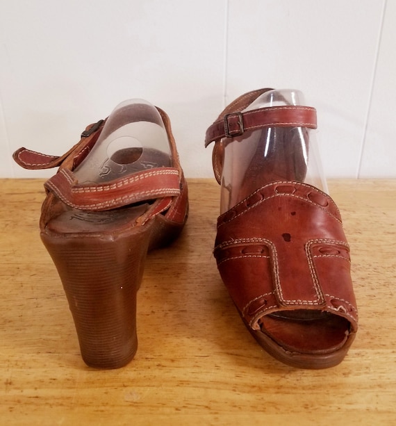 Vintage Famolare Shoes | 70s Heels | Wedge Sandal… - image 4