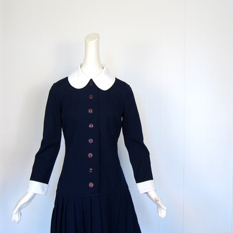 60s collar dress