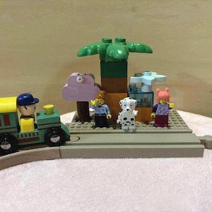 Train Track (Brio, IKEA Lillabo, Kmart ANKO etc) with Lego /Duplo Compatible Build Platform (One Build Plate)