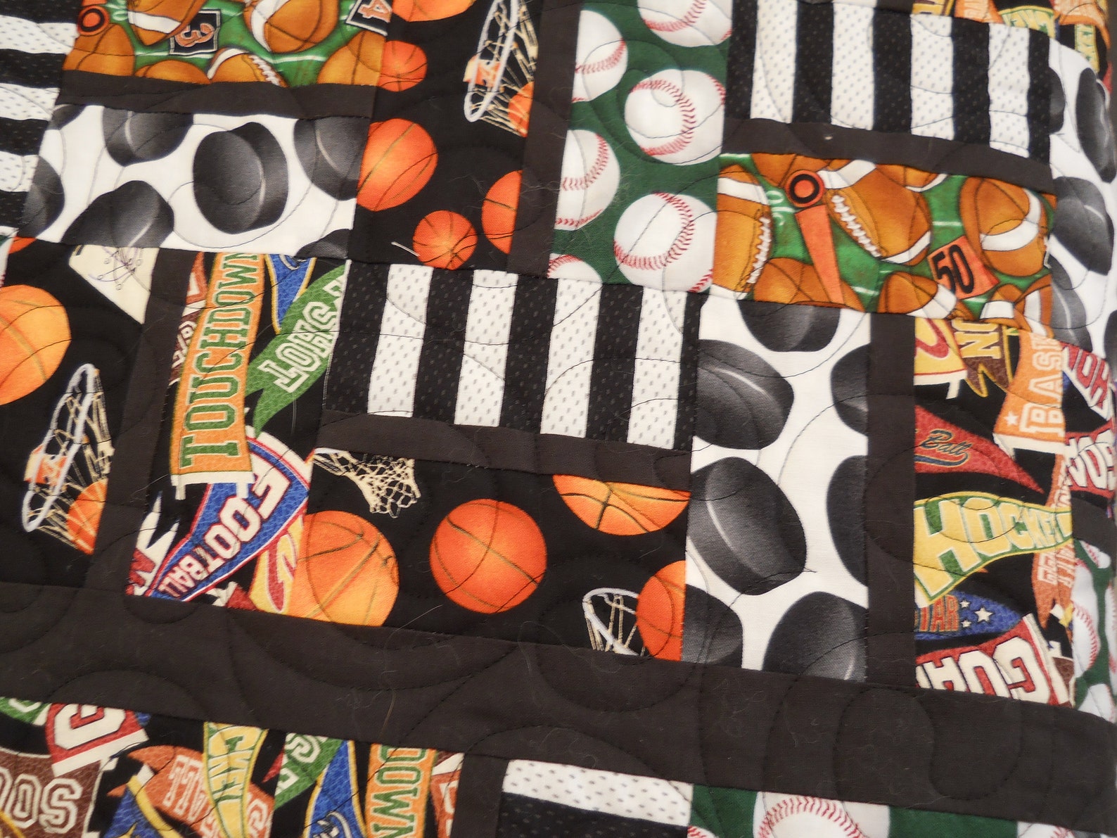 Twin Bed Quilt Sports Fan Quilt Twin Sports Bedding Etsy