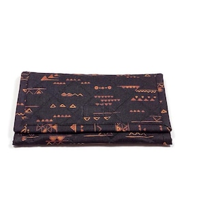 Cartera clásica negra acolchada para mujer, billetera de tela suave con tres pliegues y bolsillo con cremallera, regalo hecho a mano para ella