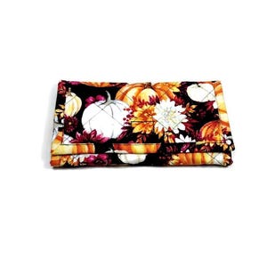 Cartera acolchada de calabaza para otoño, cartera para mujer, cartera triple de tela suave, bolsillo con cremallera, regalo hecho a mano para ella