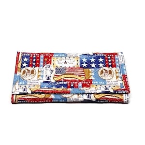 Cartera patriótica acolchada de tres pliegues para mujer, hecha a mano, de tela suave, con bolsillo y cremallera, regalo del 4 de julio para ella