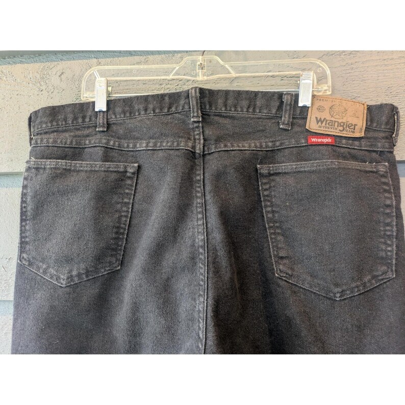 Vintage Wrangler Jeans Herren 42x30 Grau Relaxed Straight Denim Charcoal Wash USA Bild 7