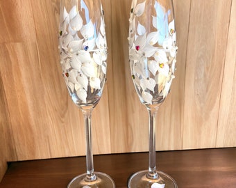 Crystal Champagne Glasses, with Rainbow Hearts,  Hand Painted with Swarovski Crystals and Pearls Wedding Couple Gift