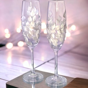 Champagne Glasses, Wedding Couple Gift, 25th Anniversary Gift,  Hand Painted with Swarovski Crystals and Pearls For Toasting Set of 2