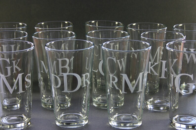 Personalized Beer Pints Etched Monogram Glasses Wedding Gift Etsy