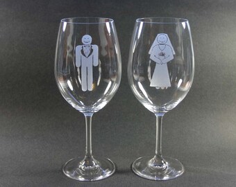 His and Hers Etched Wine Glasses Bride and Groom Engraved Toasting Glasses