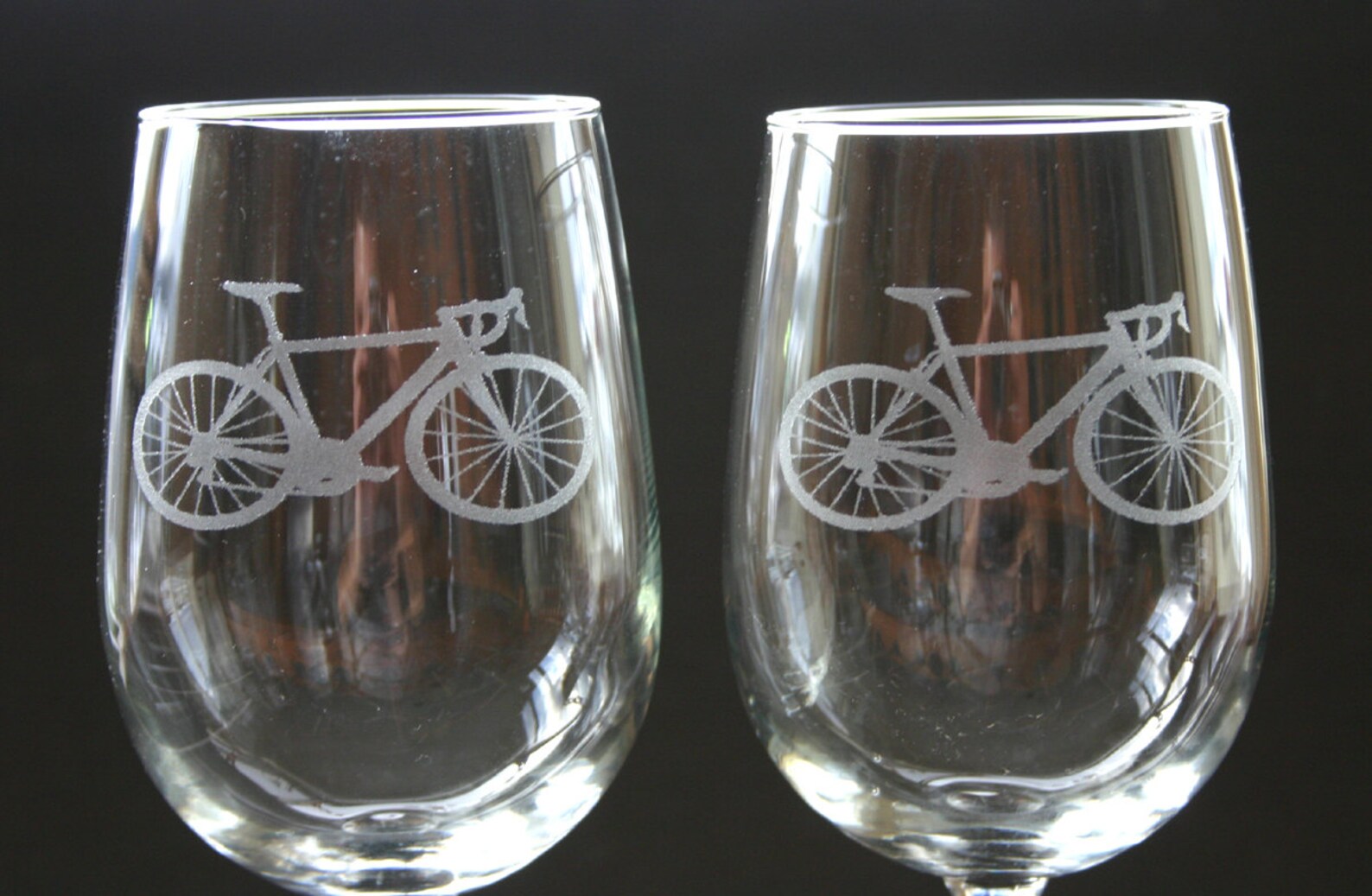 Cycling Etched Wine Glasses Engraved Bicycle Wine Glasses Etsy
