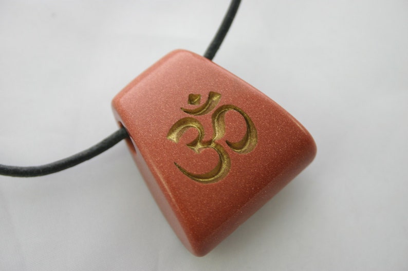 Om Aum Symbol Engraved Goldstone Ladder Gemstone image 1