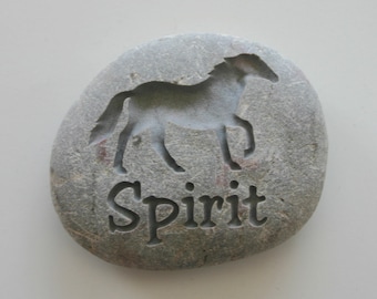 Custom Engraved Horse Memorial Stone Pet Loss River Rock Grave Stone Marker