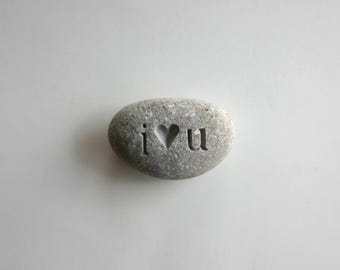 i heart u Engraved Stone Eternity Love Rock Wedding Stone