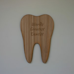Personnalisé Dentiste Carte Bois Dent Cadeau Gravé sur Mesure