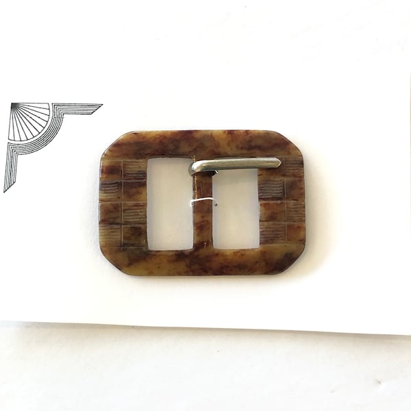 Vintage 20s 30s Carved Art Deco Checkerboard on Brown Mottled Bakelite Plastic Buckle with metal center bar, 2" wide x 1.5" tall