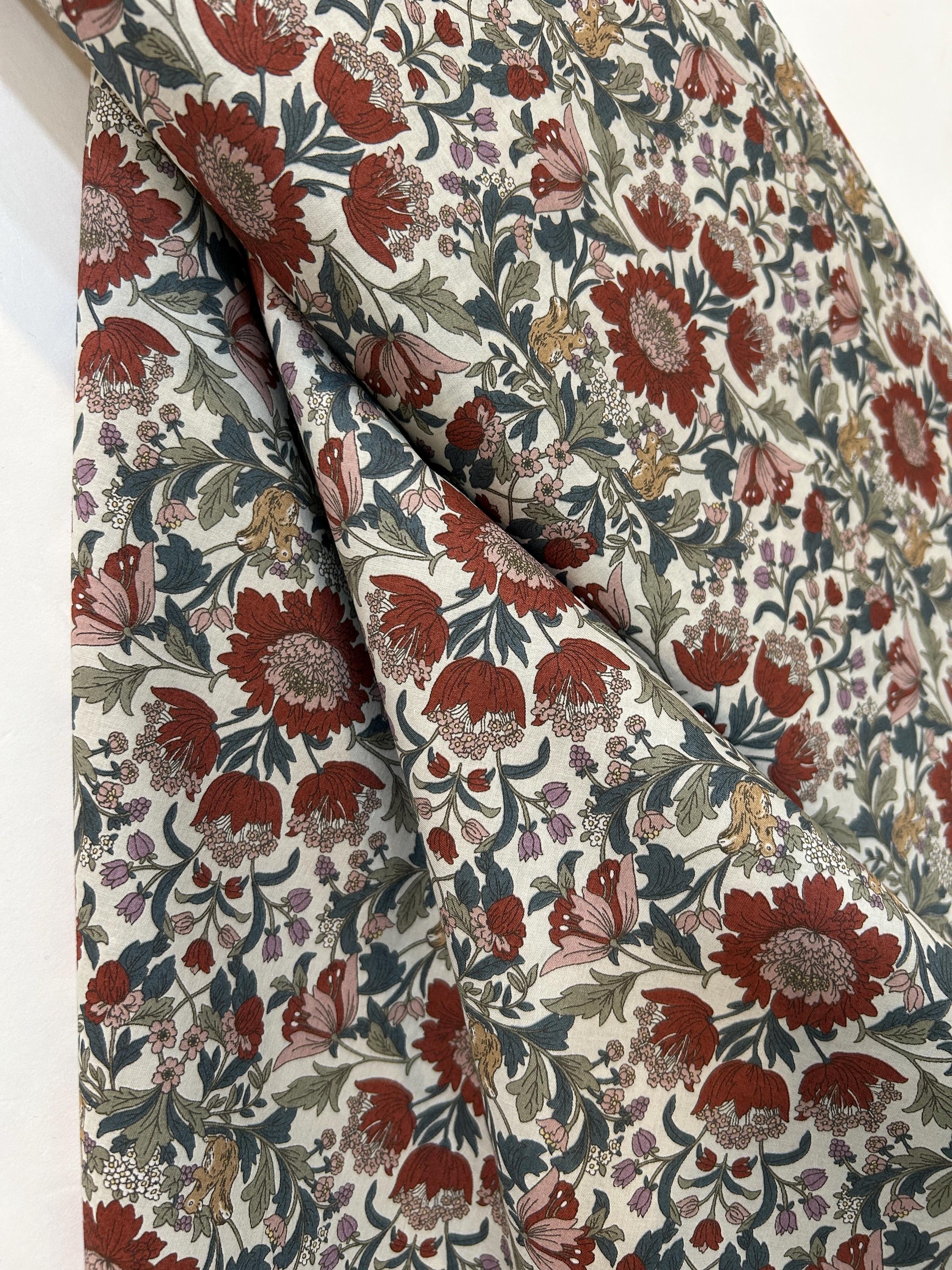 Morris-esque Floral Print Subtle Squirrels Cotton Lawn Fabric, Burgundy ...