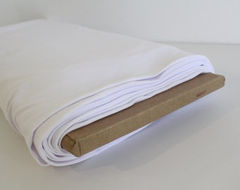 Retazo de tela de punto jersey de algodón y elastano blanco (2/3 de yarda)