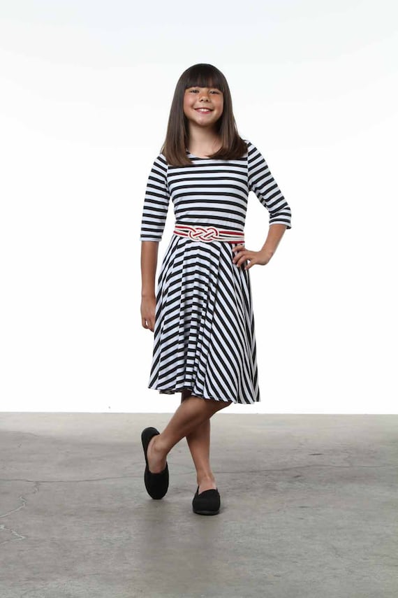 Kids Tween Knit T-Shirt Dress w/Circle Skirt Printed Paper Sewing Pattern XS-XL
