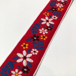 Cinta roja con motivo floral, cinta floral blanca, azul y amarilla, adorno decorativo para tapiz, 2,1 yardas x 1,5 pulgadas