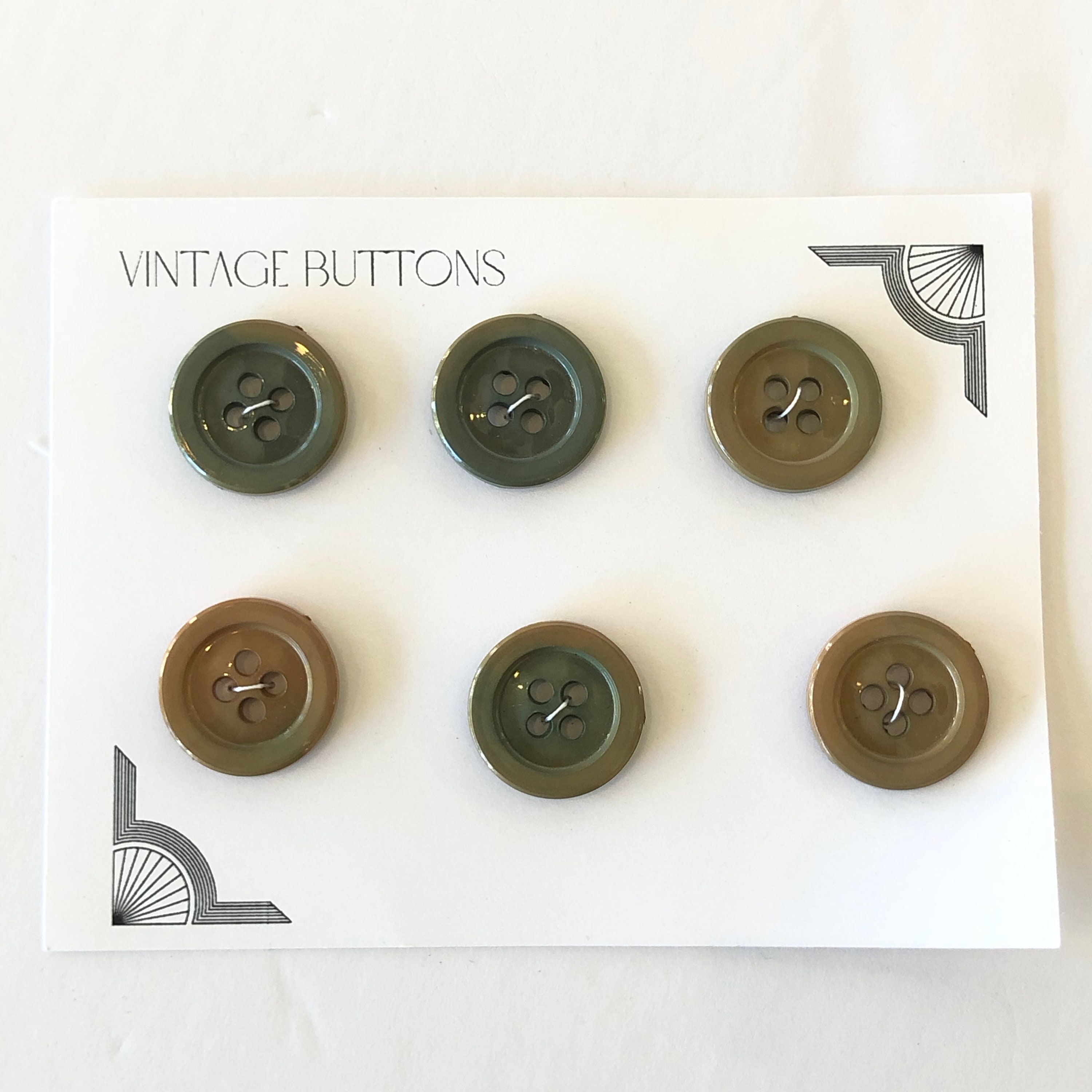 Obre Buttons Vintage Ombre Plastic Buttons, Avocado Green to Yellow, Set of 6 - Etsy