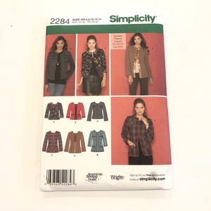 Puede incluir: Patrón de costura Simplicity 2284 con diseños de chaquetas. El patrón incluye múltiples estilos de chaquetas con varios detalles, como bolsillos y diferentes cierres. Tallas: 6, 8, 10, 12, 14 (tallas europeas 32-42).